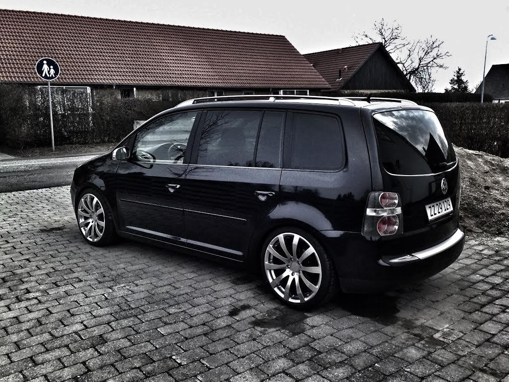 VW --Touran 1,9 Highline-- billede 2