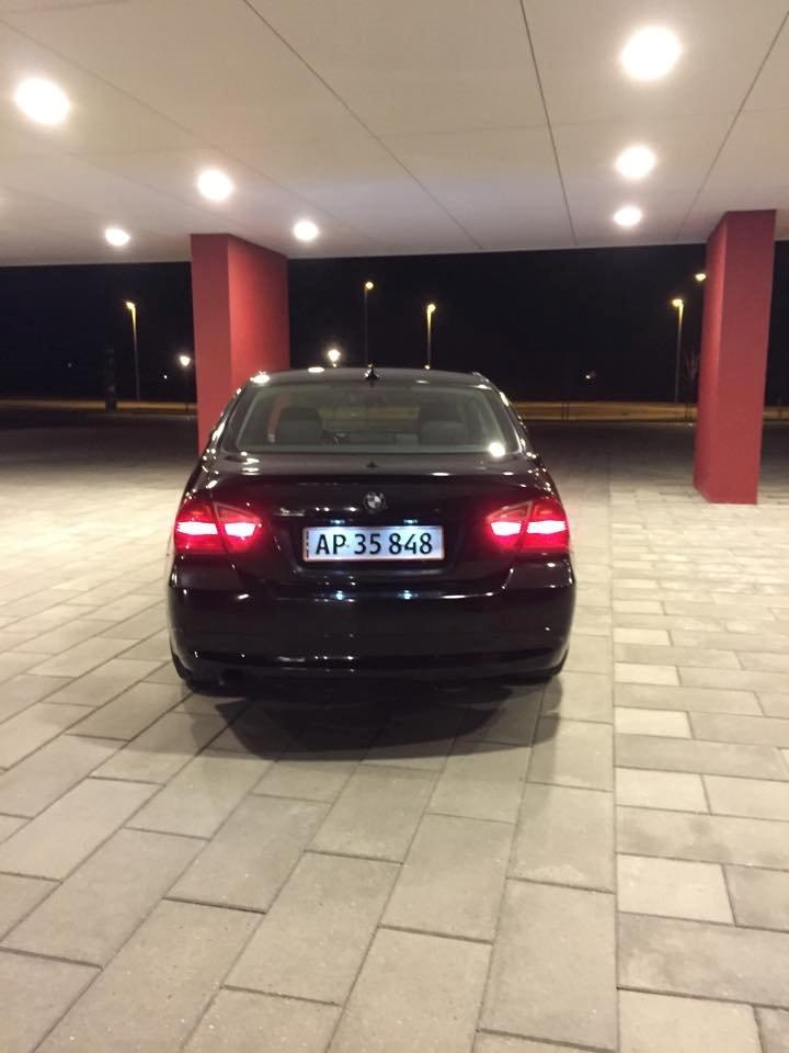 BMW E90 320d billede 3