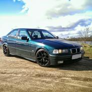 BMW e36 318i