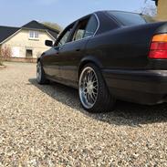 BMW E34 - 525i