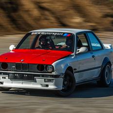 BMW E30 335i DRIFTER /// M-TECH