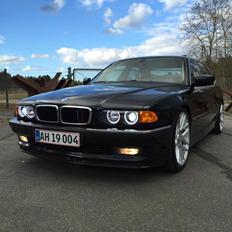 BMW E38 740D // SIMPLE AND CLEAN // SOLGT