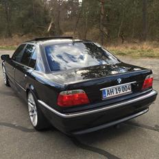 BMW E38 740D // SIMPLE AND CLEAN // SOLGT
