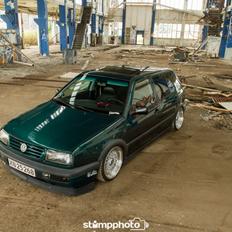 VW Golf 3 1.9 TDI 110 HK AIRRIDE DØD..