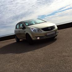 Opel Corsa D Enjoy [SOLGT]