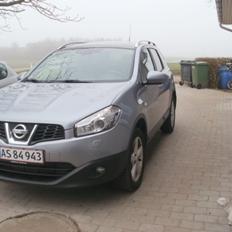 Nissan Qashqai+2