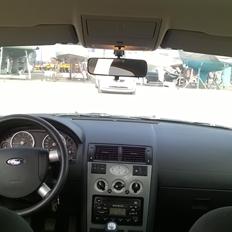 Ford Mondeo 1.8 Trend *SOLGT*