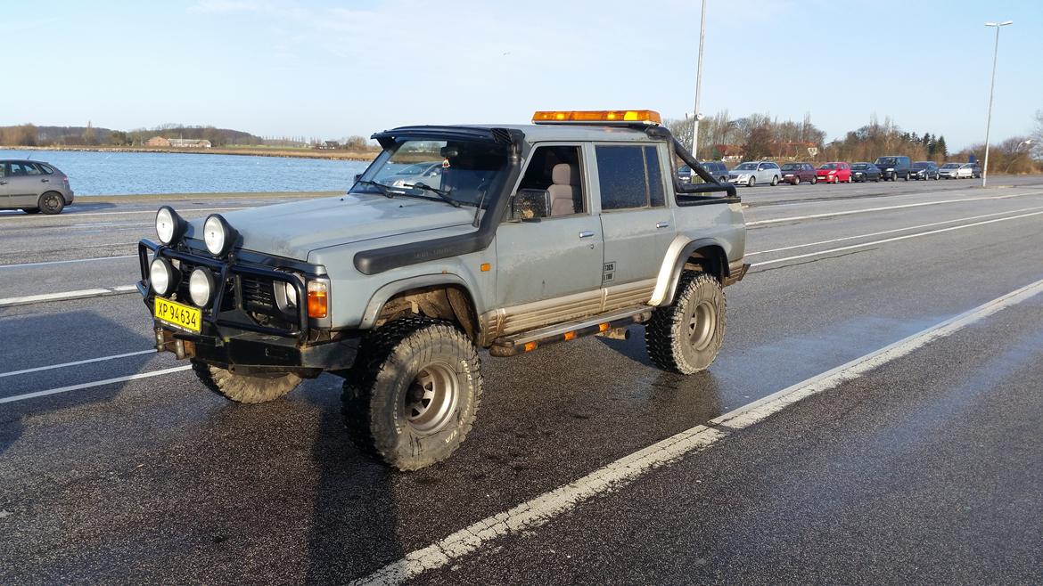 Nissan Patrol GR Y60 lang slx billede 1