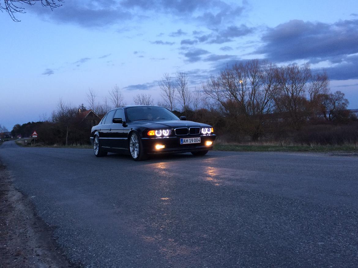 BMW E38 740D // SIMPLE AND CLEAN // SOLGT billede 21