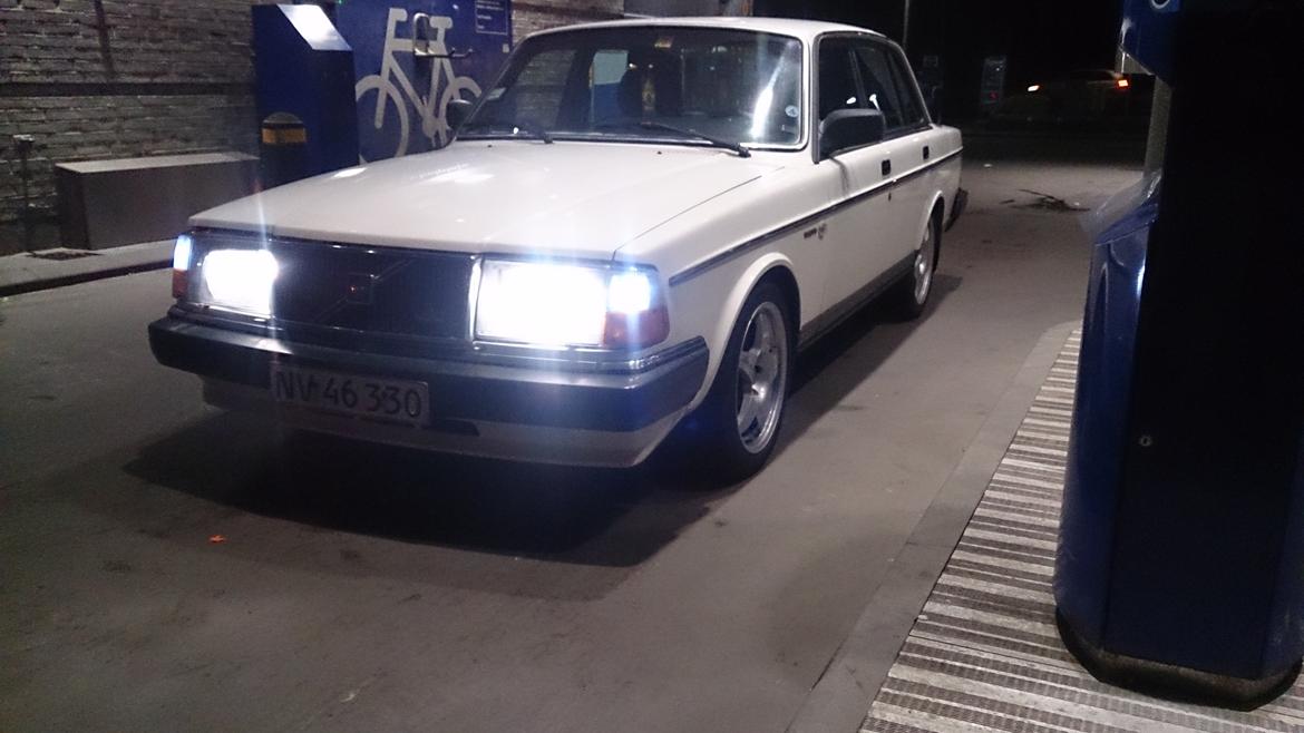 Volvo 240 GL billede 4