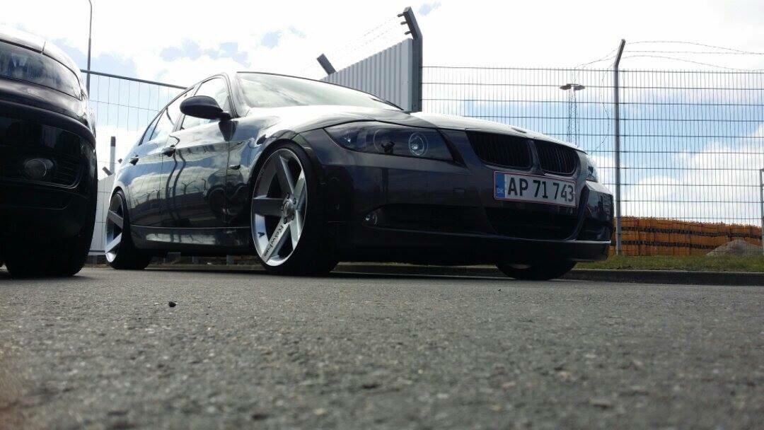 BMW 320i e90 billede 18