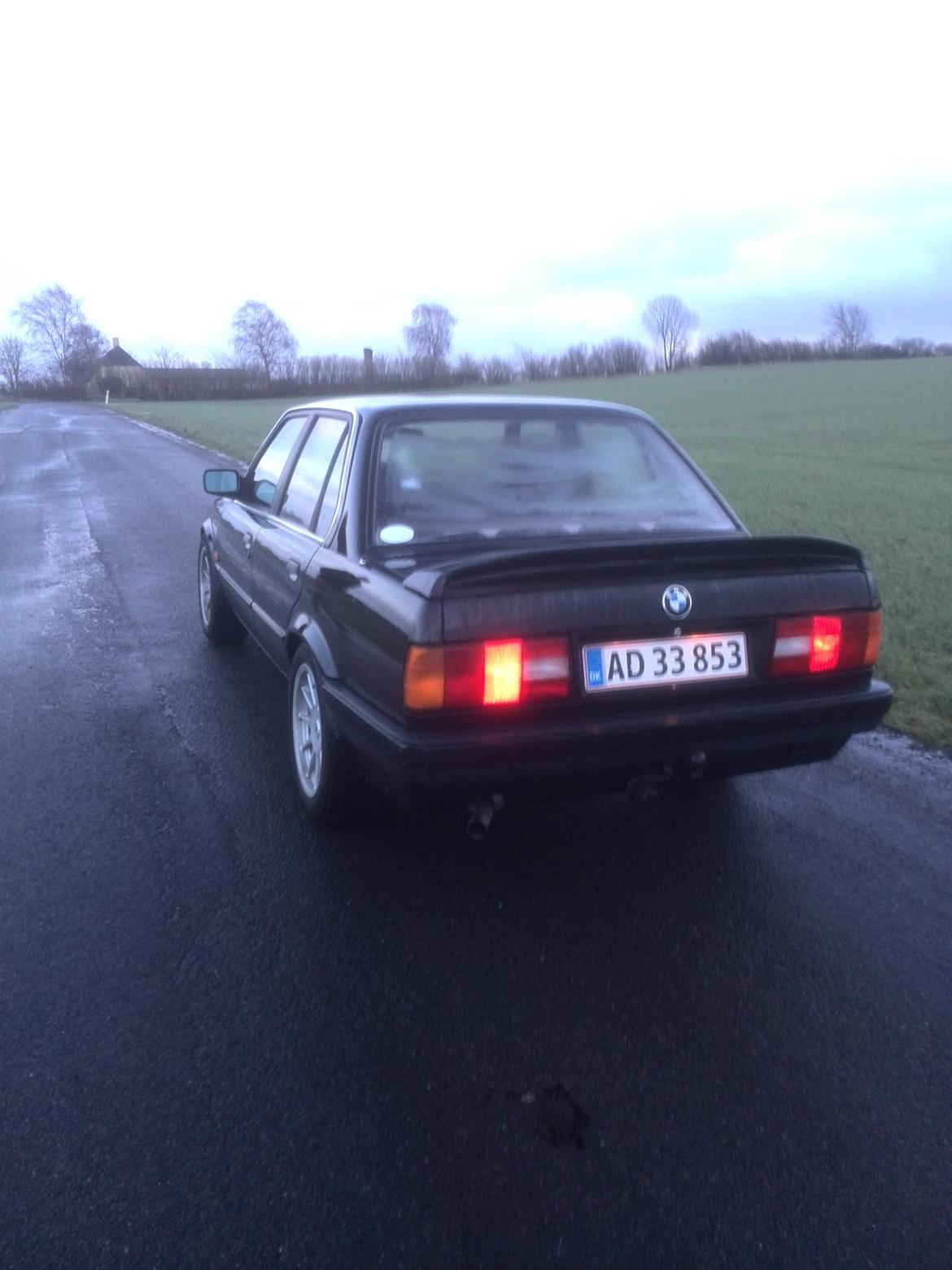 BMW e30 316i billede 9