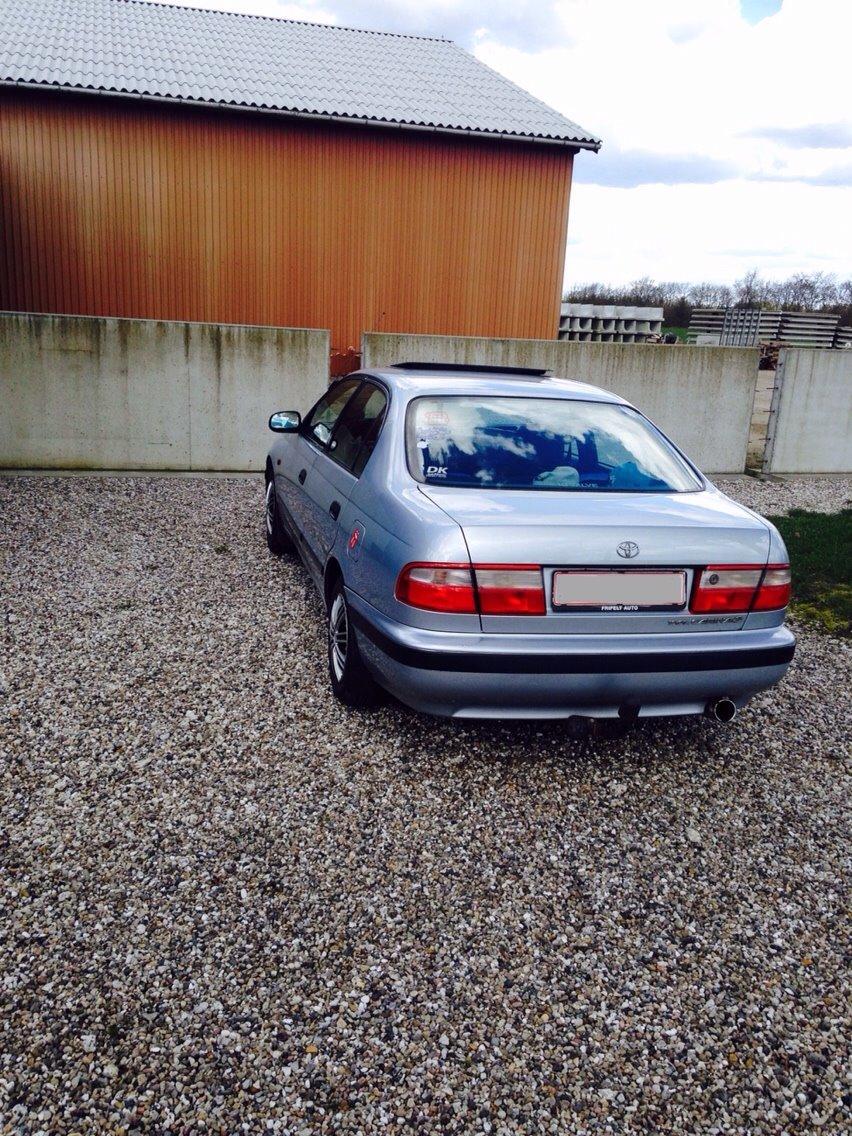 Toyota Carina E (SOLGT) billede 4