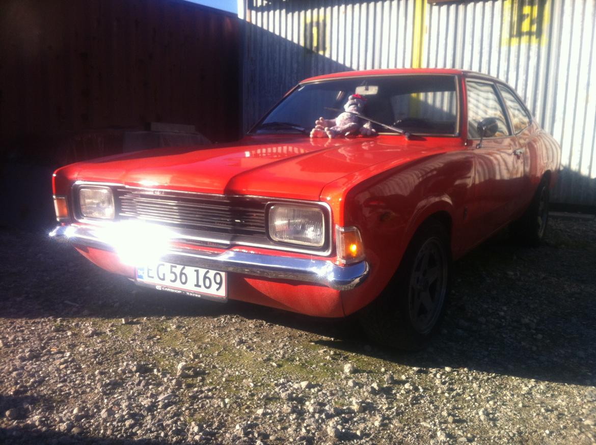 Ford CORTINA billede 2