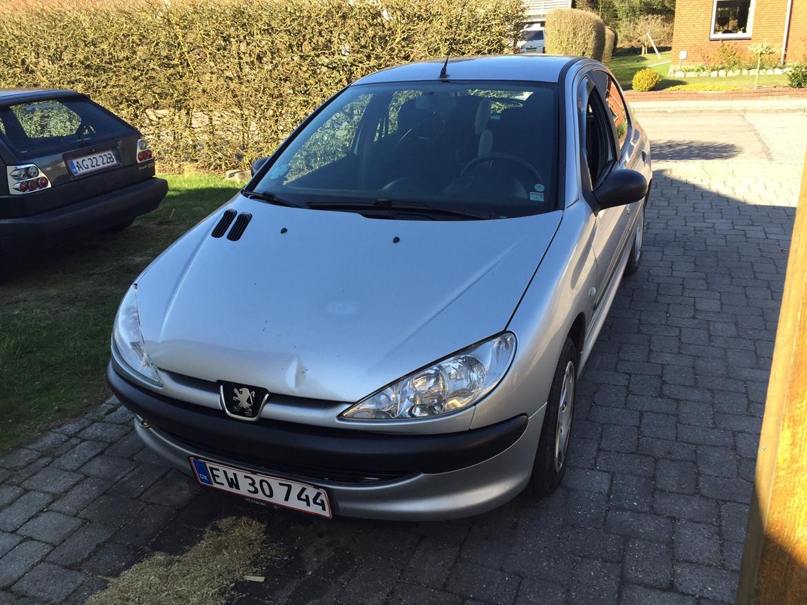 Peugeot 206 billede 1