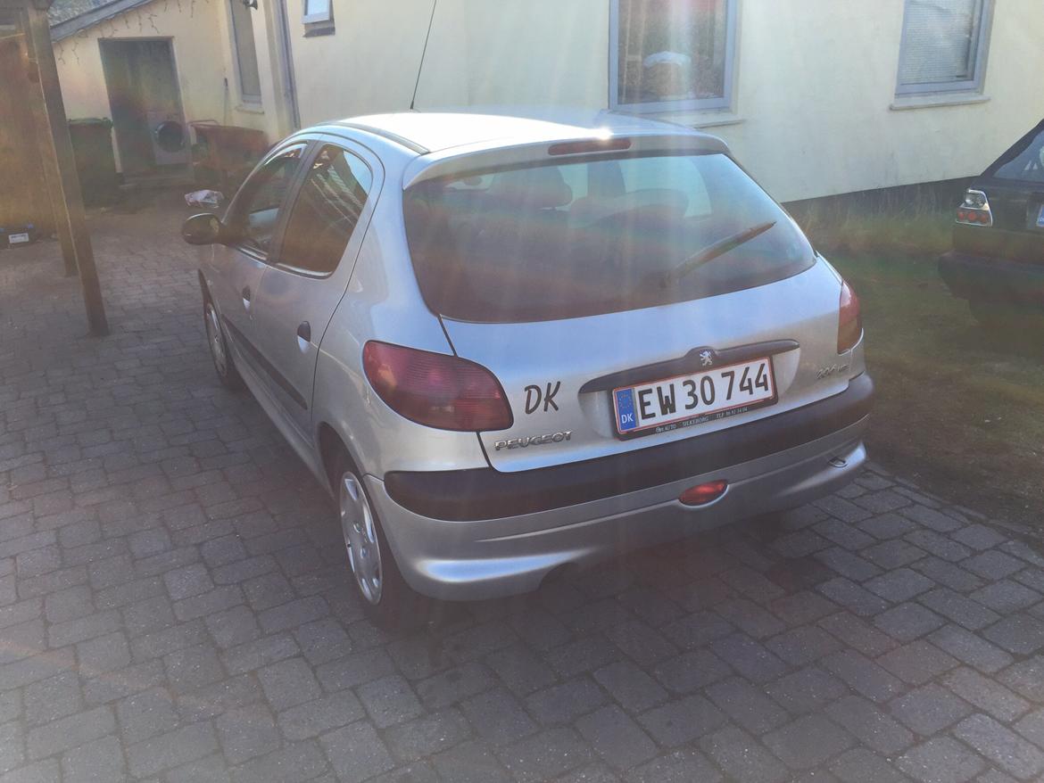 Peugeot 206 billede 3