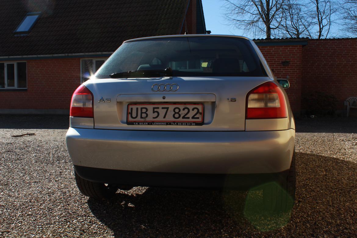 Audi A3 1.6 8L Attraction SOLGT billede 6