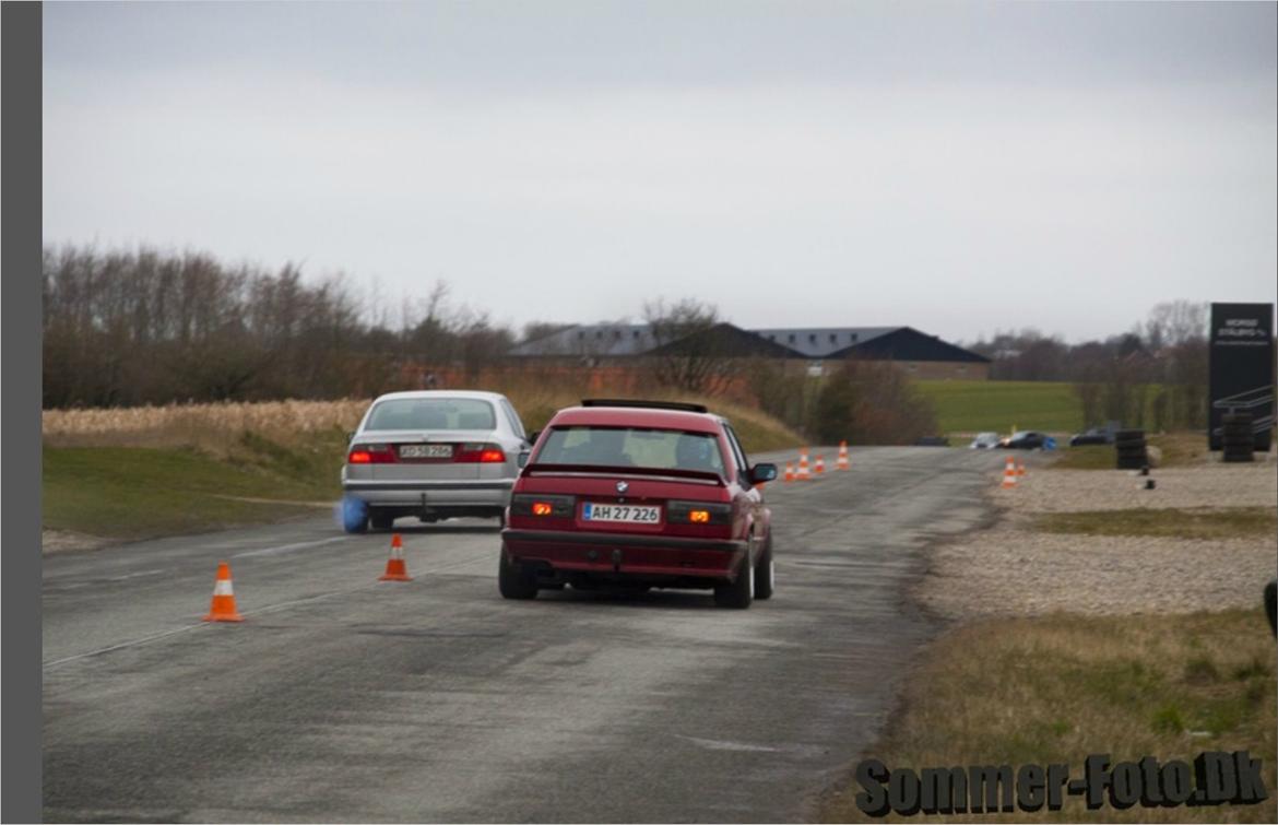 BMW E30  320  billede 9