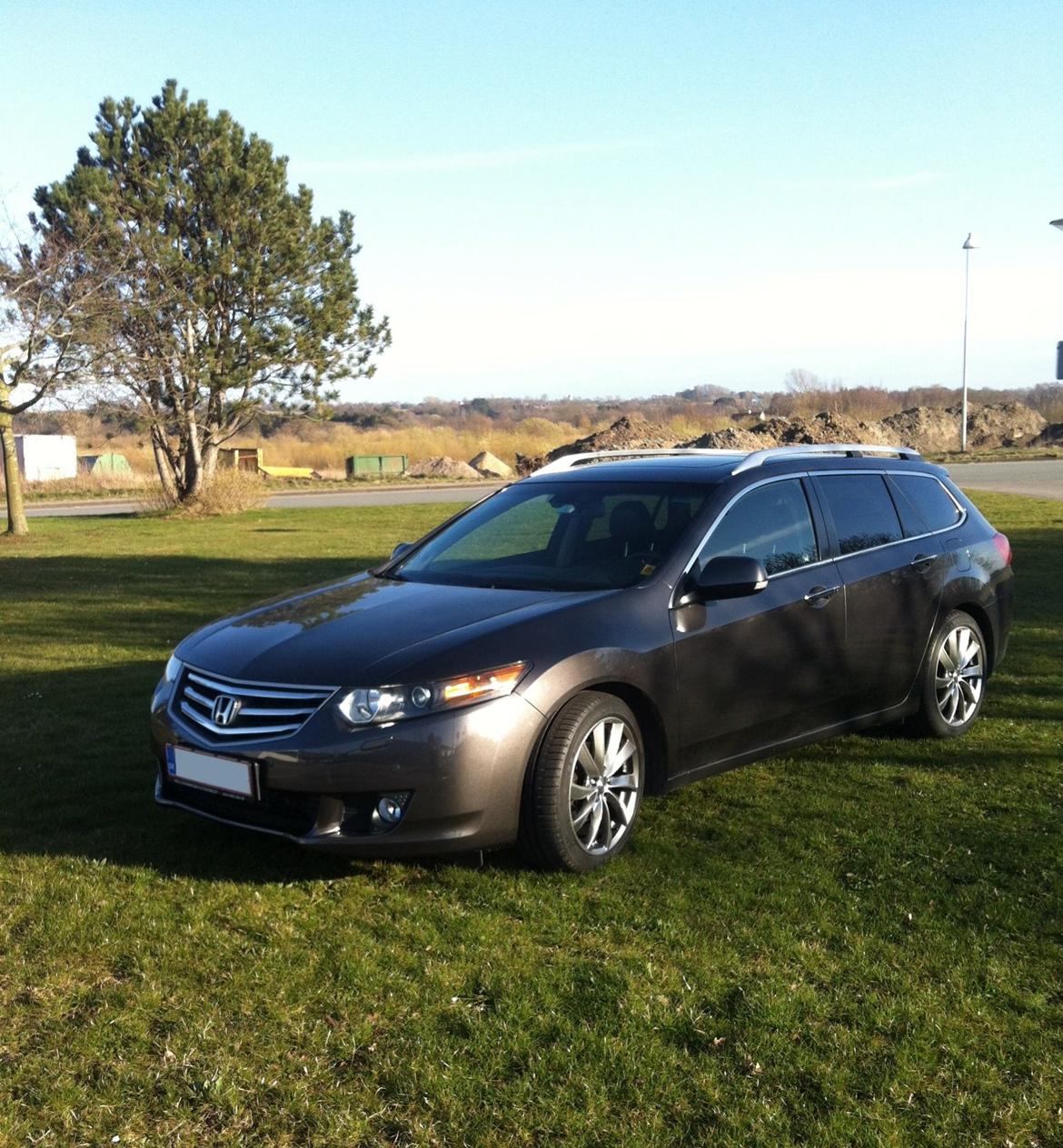 Honda Accord 2,2 i-DTEC Tourer Executive billede 1