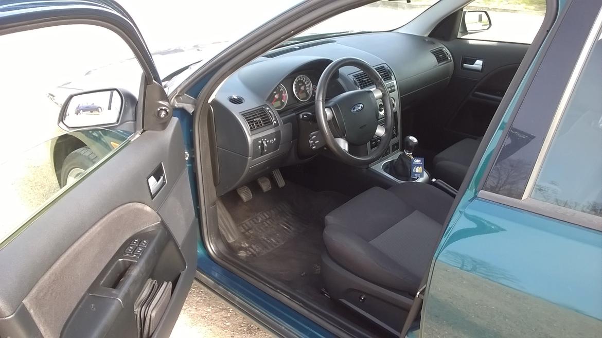 Ford Mondeo 1.8 Trend *SOLGT* billede 3