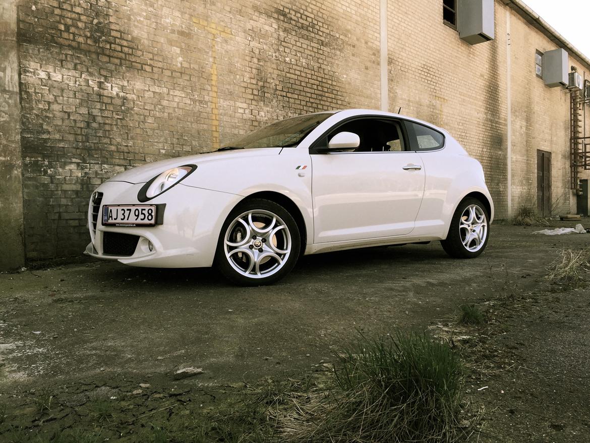 Alfa Romeo Mito 1.4 TB 155 [SOLGT] billede 1