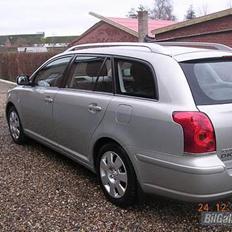 Toyota avensis 2.2 D4D150hk stc