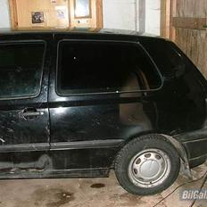 VW Golf 3 - solgt