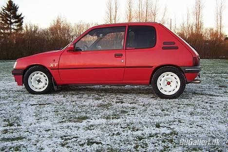 Peugeot 205 XT Solgt billede 11
