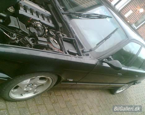 BMW 525i 24v solgt billede 6