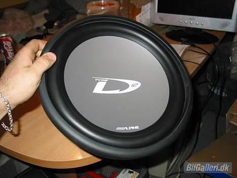 BMW e36 sedan *solgt* - fik den i julegave af kæresten billede 5