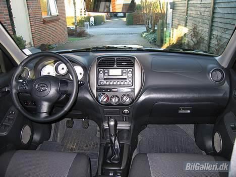 Toyota RAV4 Wave " SOLGT" - Lækker !! billede 4