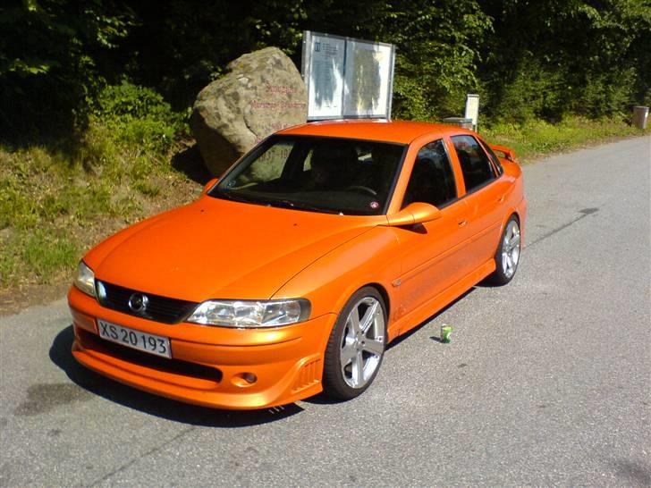 Opel Vectra B billede 1