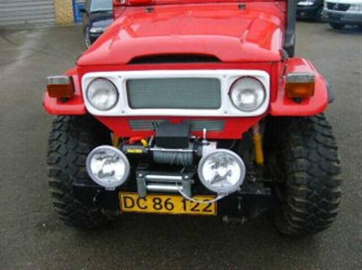 Toyota Landcruiser BJ 42 (Solgt) billede 1