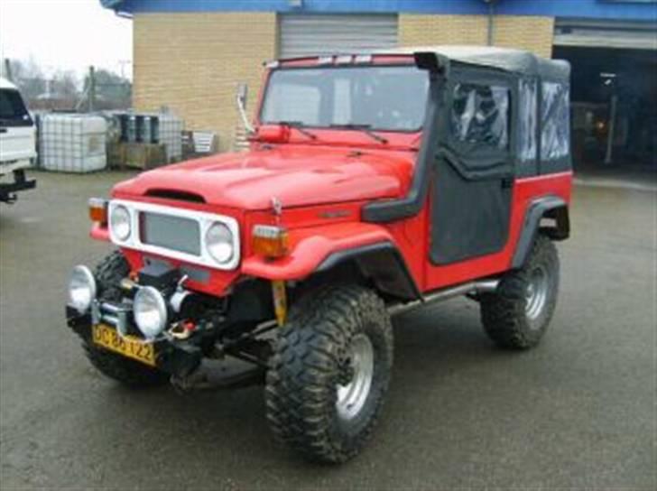 Toyota Landcruiser BJ 42 (Solgt) billede 2