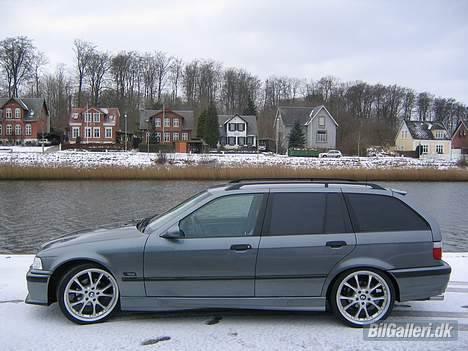 BMW 325 TDS Van *SOLGT* billede 2