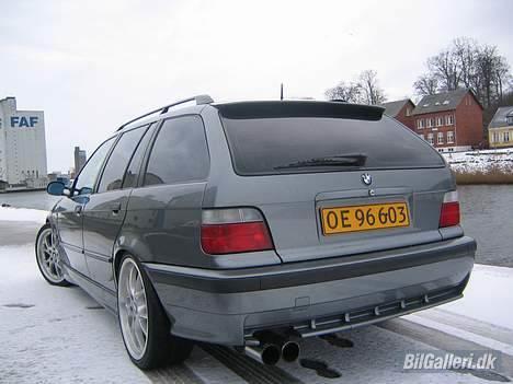 BMW 325 TDS Van *SOLGT* billede 3