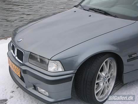 BMW 325 TDS Van *SOLGT* billede 5