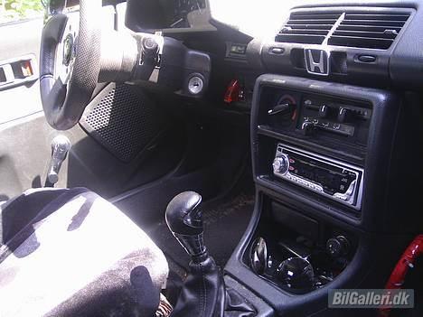 Honda Civic - Slået ihjel  - Interiøret billede 2
