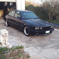 BMW bmw e34 540i 6 speed manuel