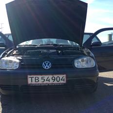 VW GOLF IV 