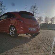 Opel Corsa D Gsi 1.6 T