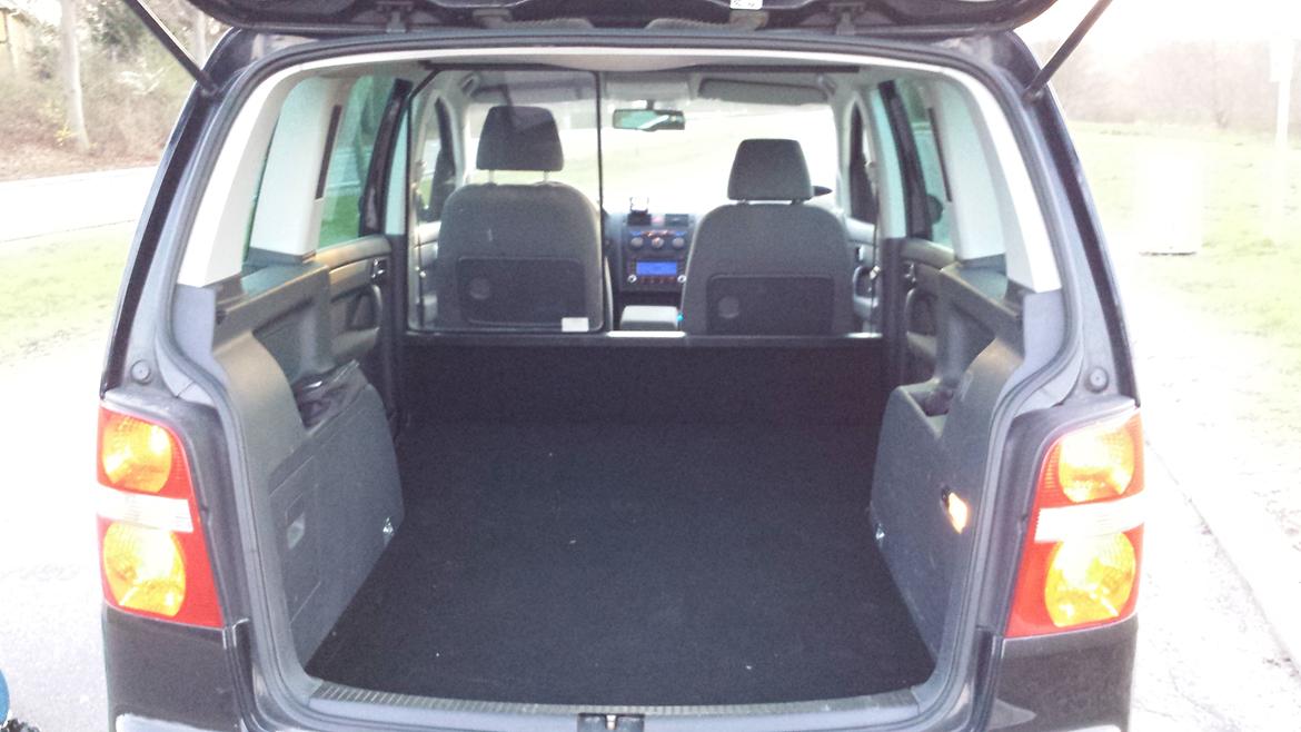 VW Touran "Highline" DSG Van billede 16