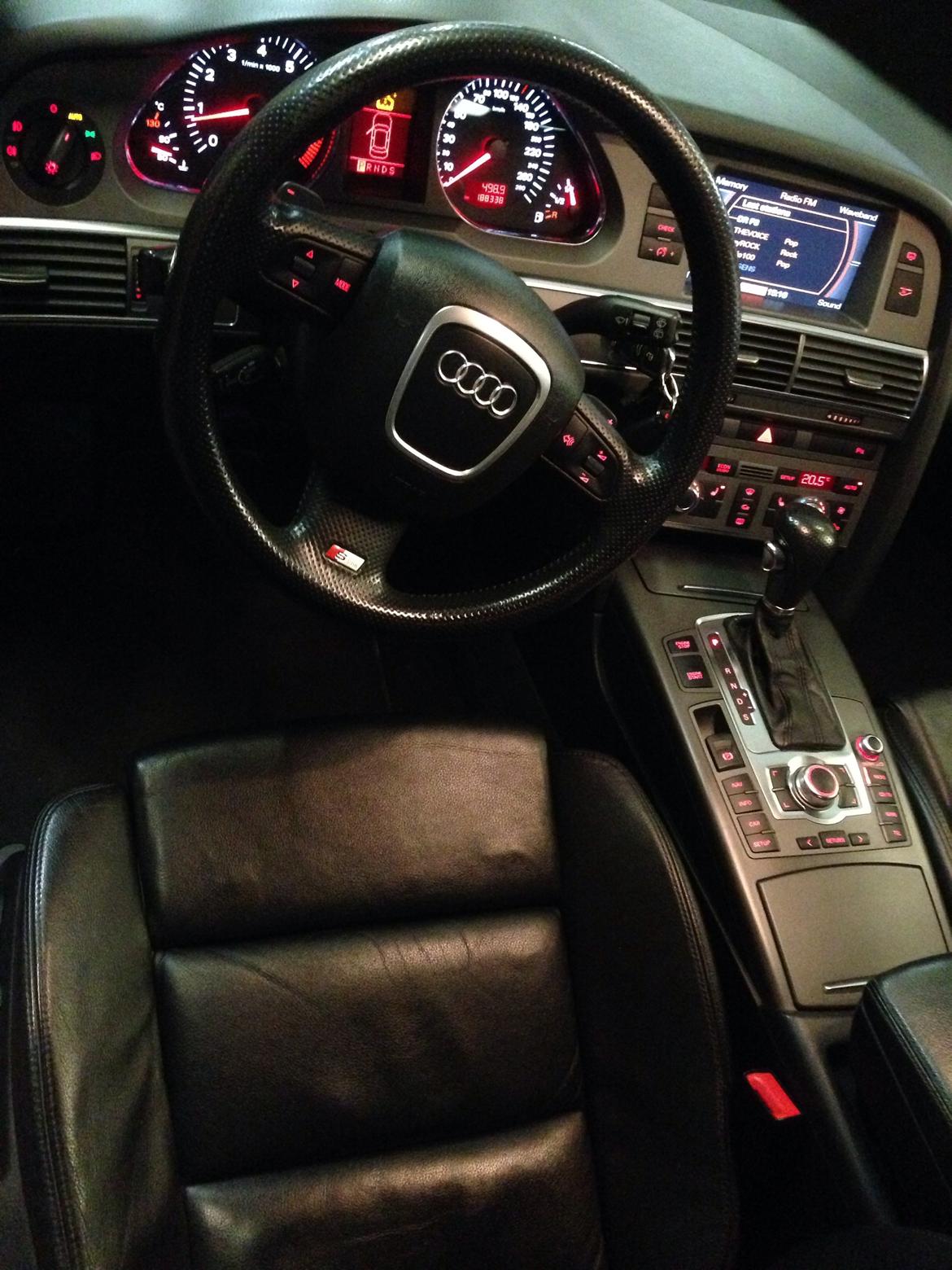 Audi A6 Avant quattro 4.2 billede 4