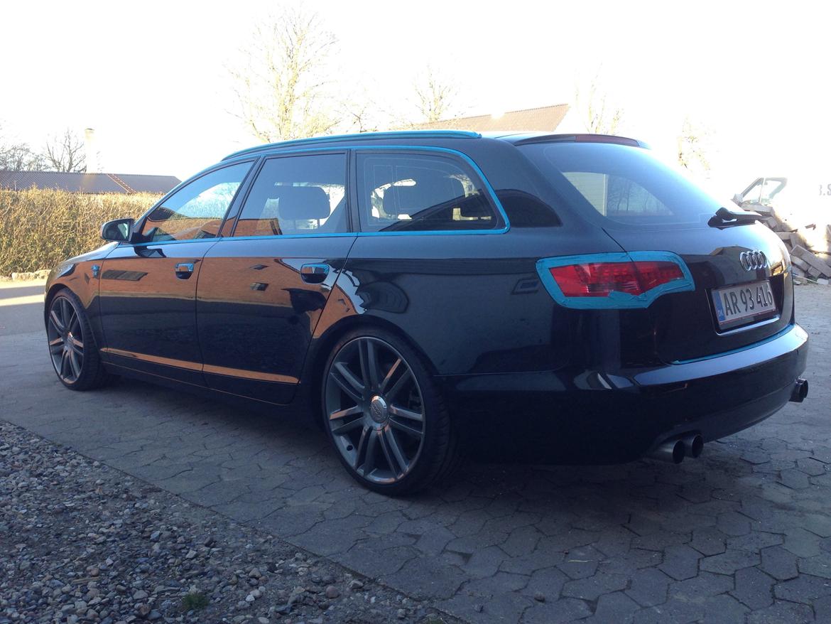 Audi A6 Avant quattro 4.2 billede 10