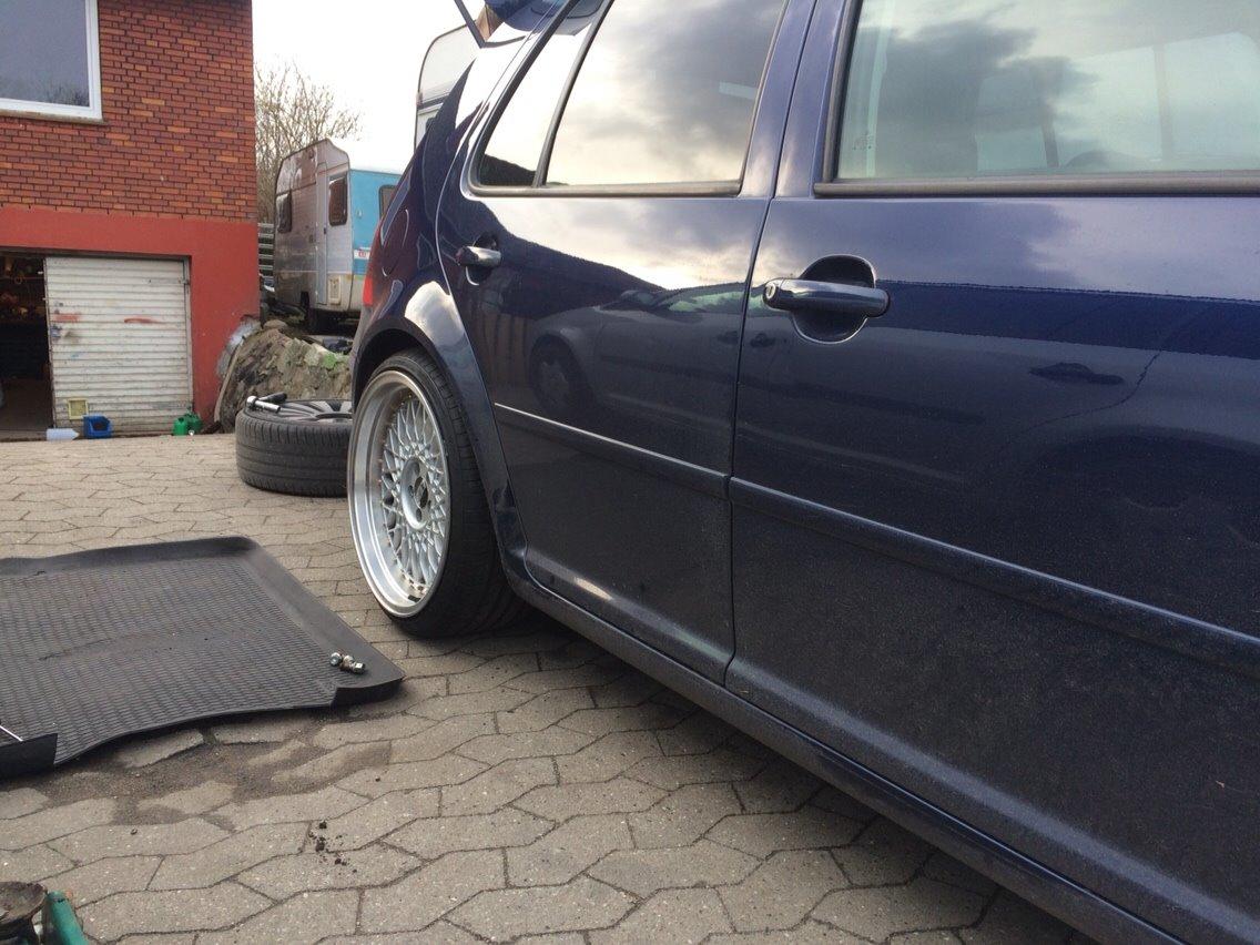 VW Golf IV 2,8 V6 4MOTION billede 5