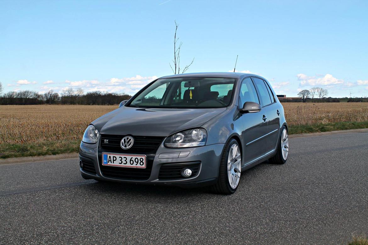 VW Golf 5 billede 2