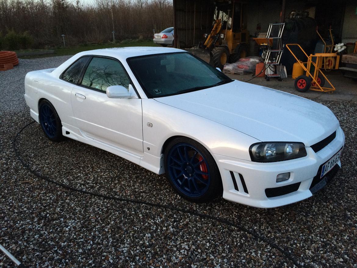 Nissan Skyline R34 GT-T billede 1