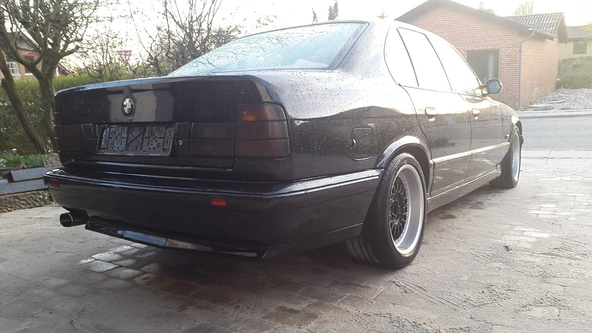 BMW bmw e34 540i 6 speed manuel billede 3