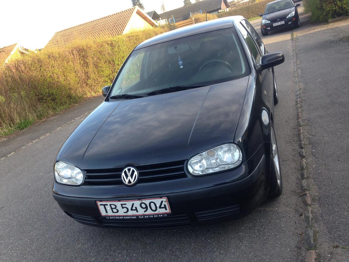 VW GOLF IV  billede 1