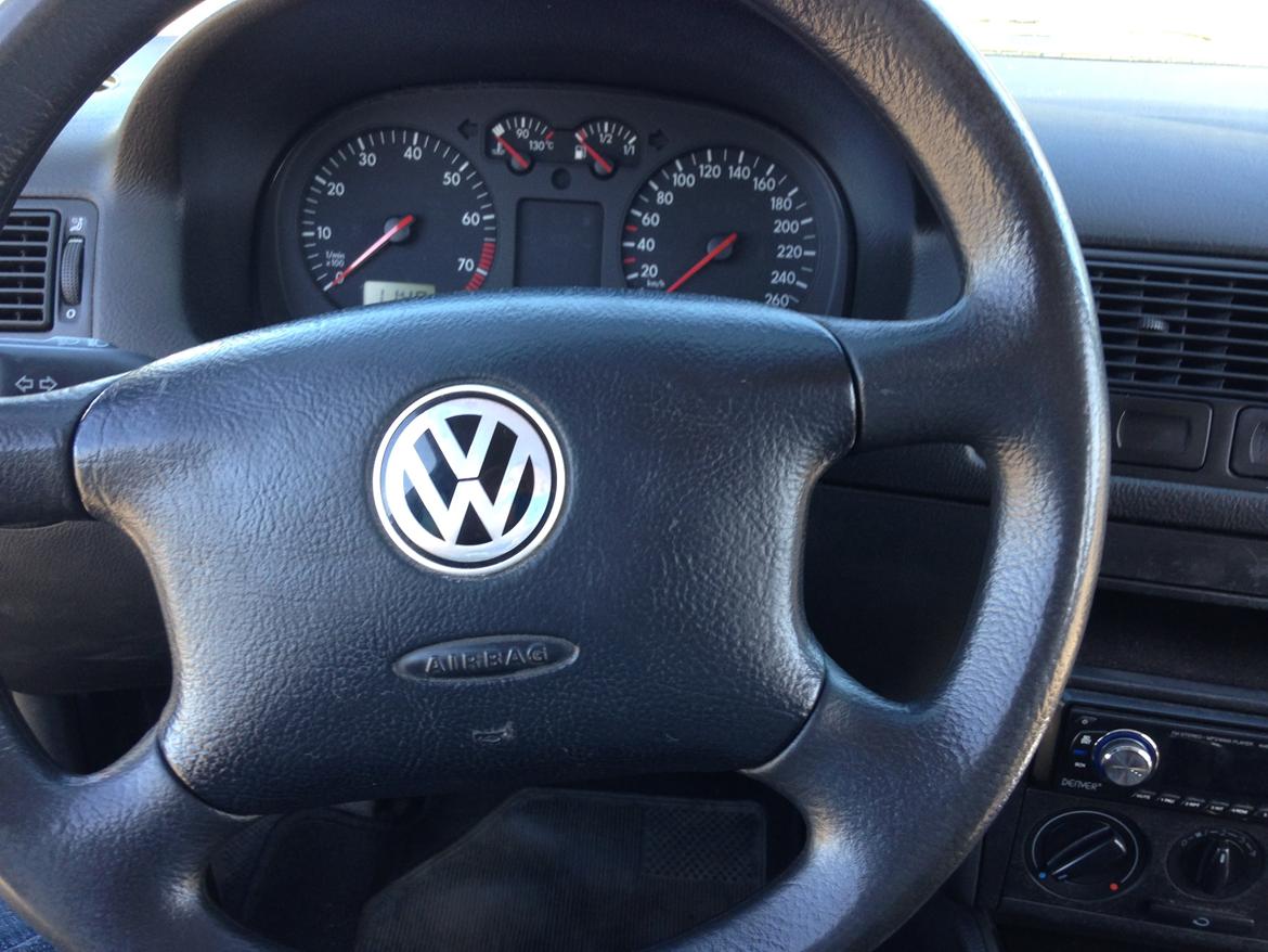 VW GOLF IV  billede 6